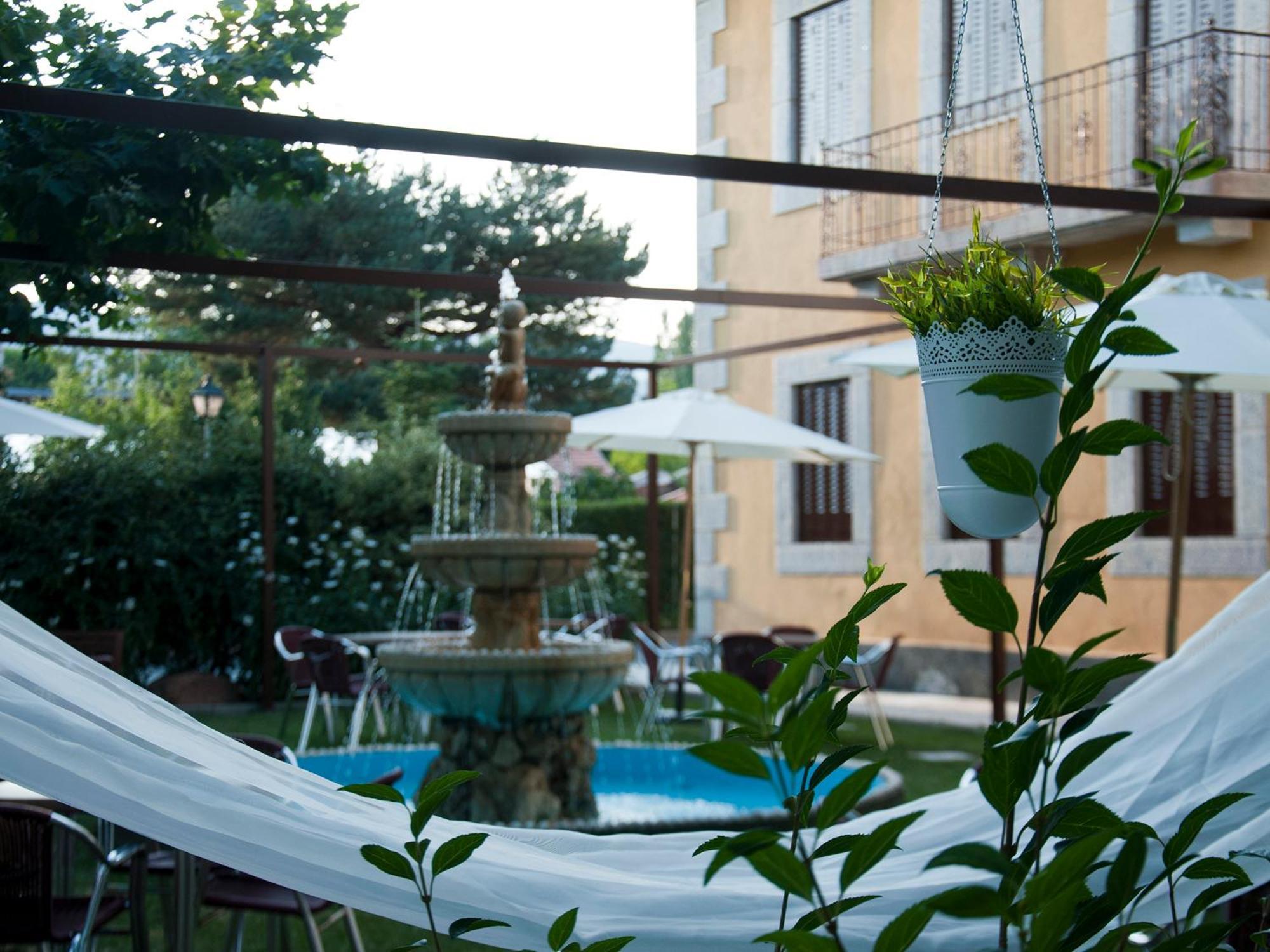 Hotel Rural Torreblanca Guadarrama Exteriör bild